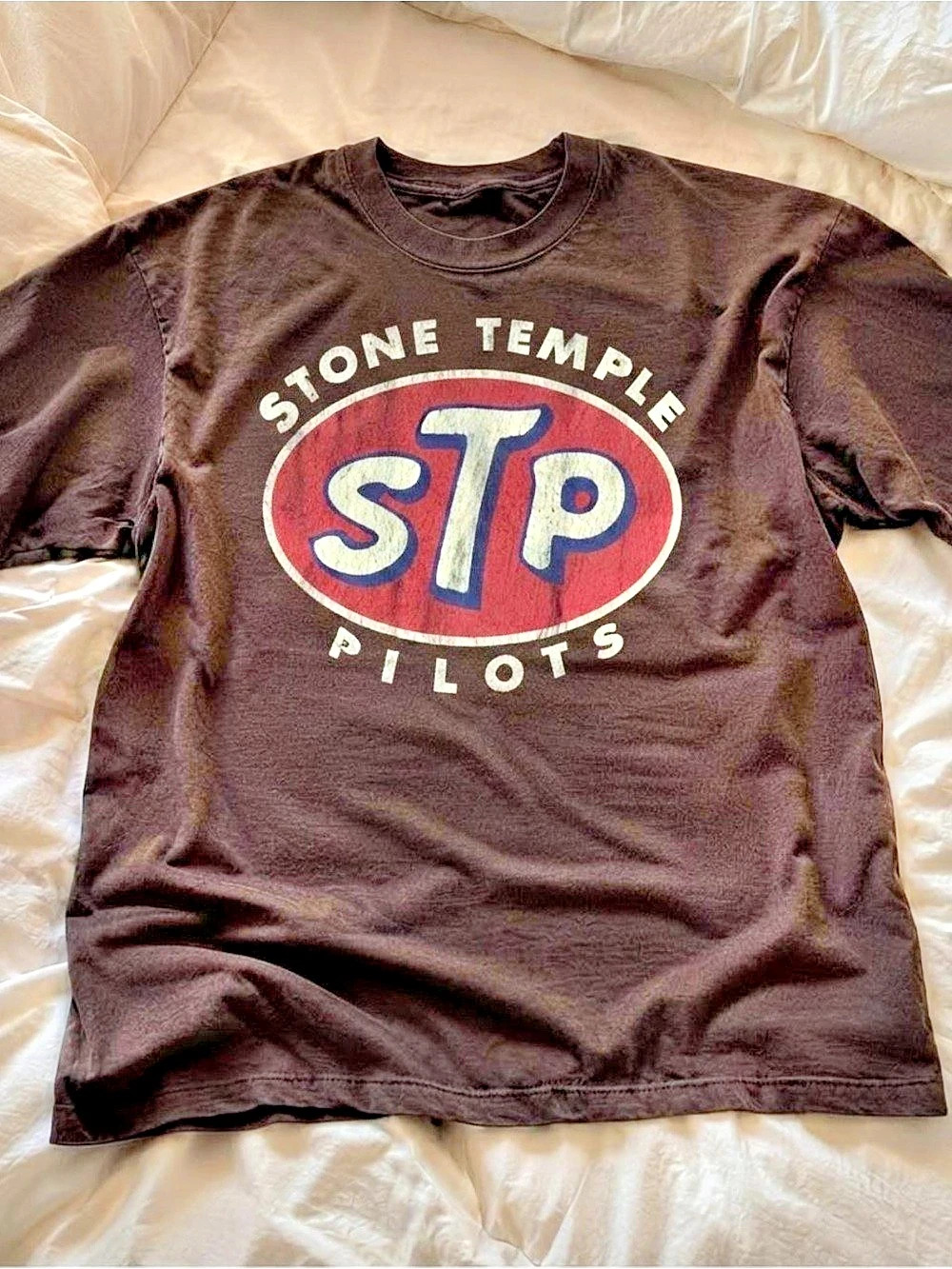 Gildan Heavy Cotton 5000 Graphic T-Shirt Brown